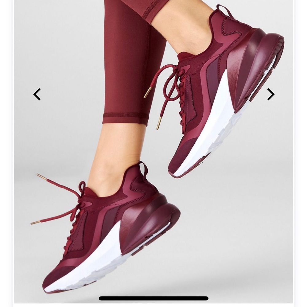 Fabletics Performance Sneaker - Picture 2 of 5